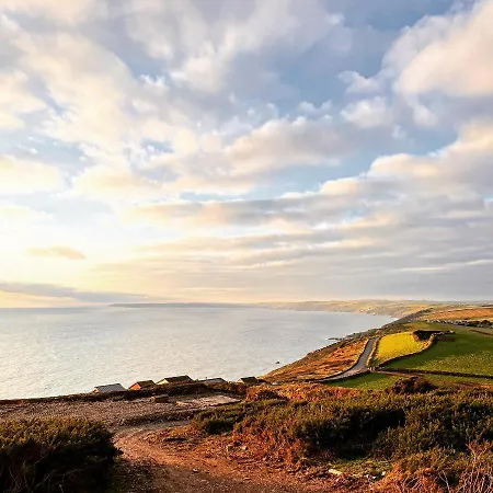 Whitsand Bay Tamar Bedroom 4*